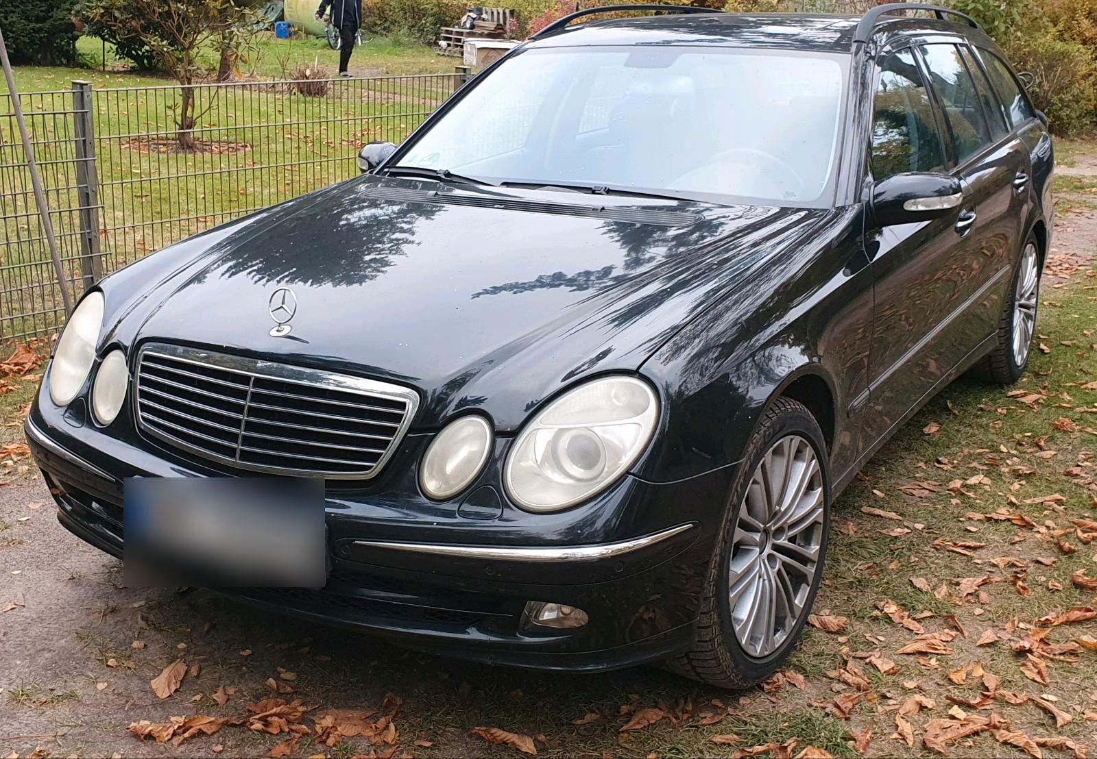 Mercedes-Benz E 320