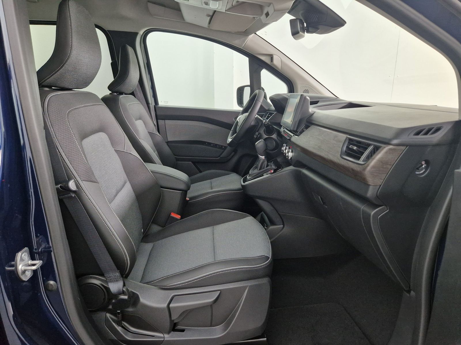 RENAULT Kangoo Techno TCE 130 EDC – Bild 15