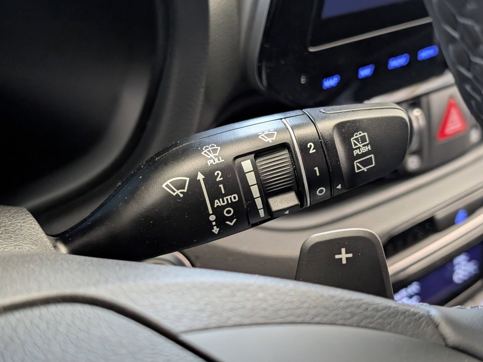 HYUNDAI i30 Kombi 1.6 T-GDI Trend Automatik SHZ Navi – Bild 35