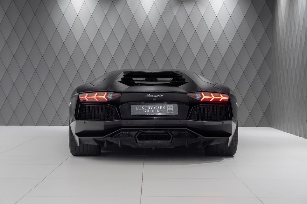 Aventador LP 700-4 MATTBLACK - Bild 6