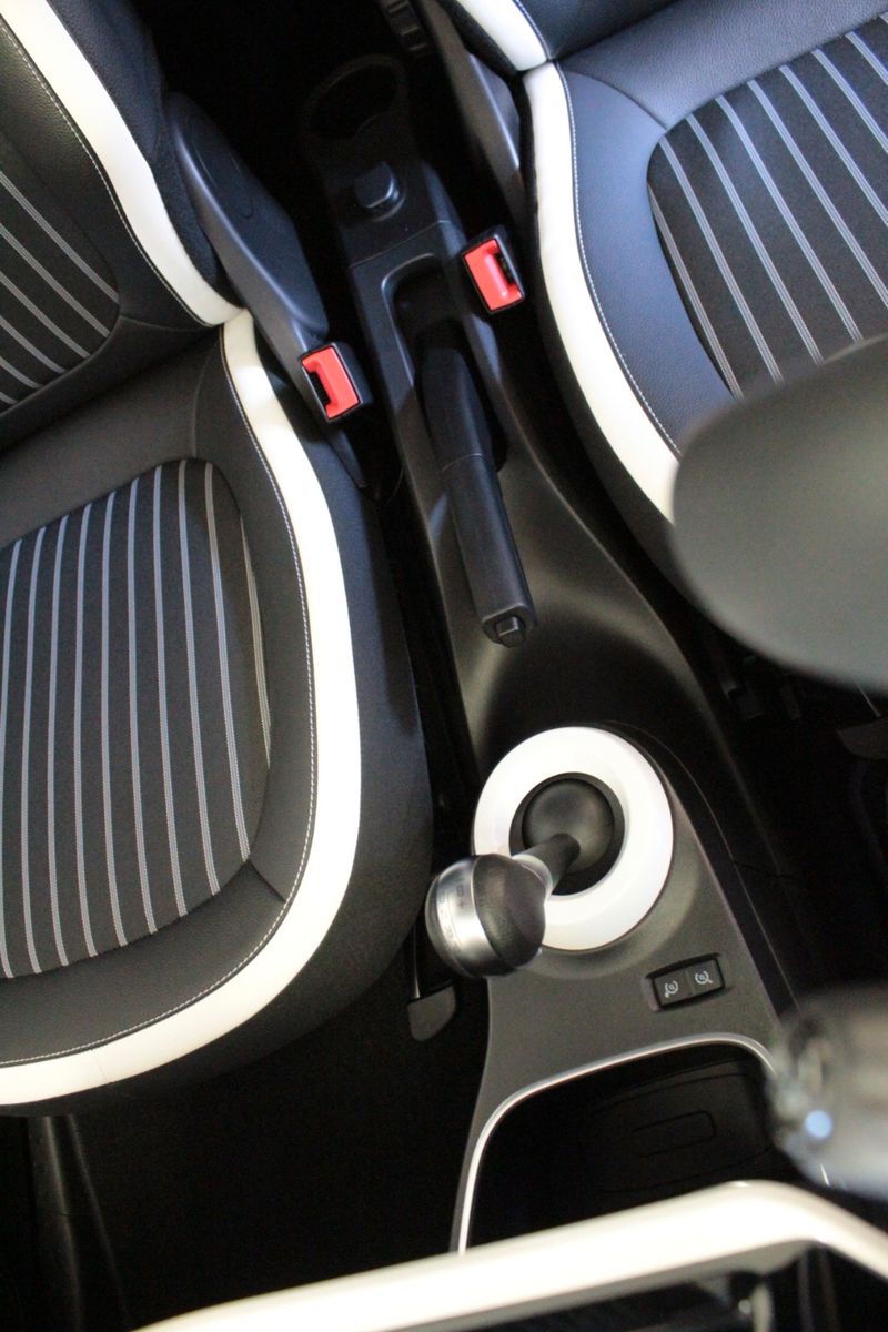 Fahrzeugabbildung Renault Twingo E-Tech 100% elektrisch*einer der letzten*