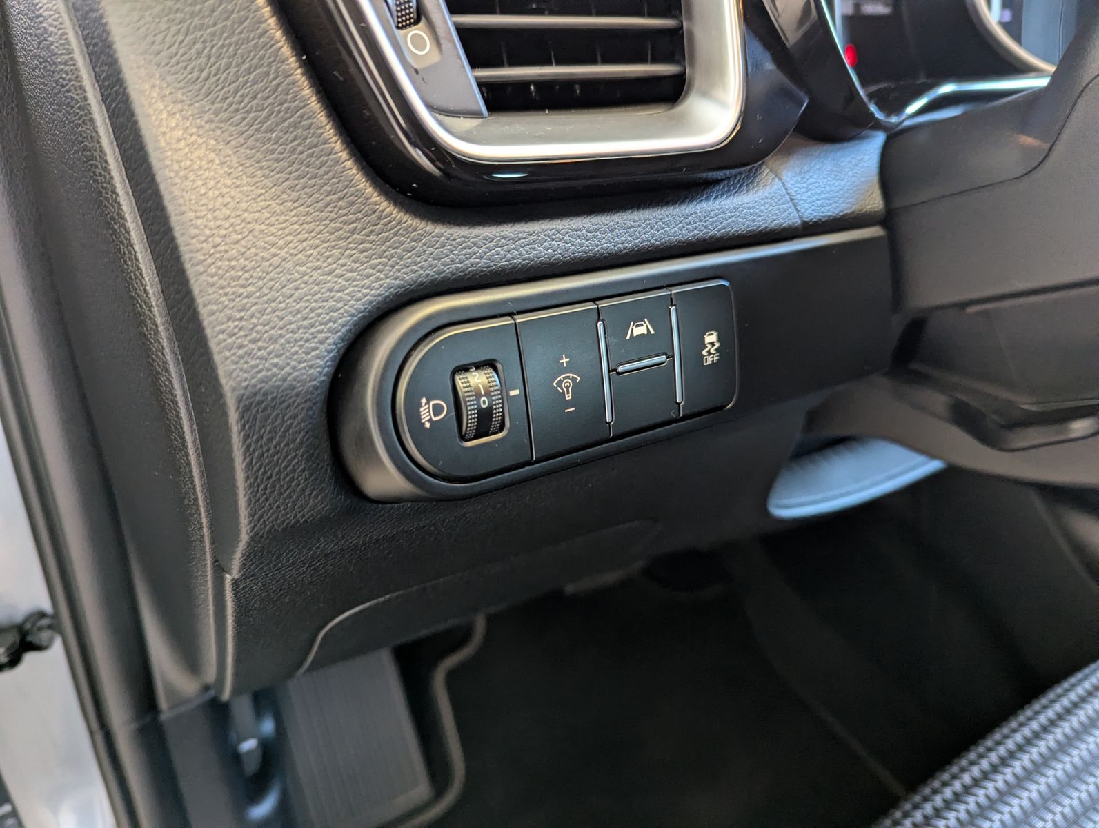 Fahrzeugabbildung Kia cee'd / Ceed 1.5 SW Ultim Style-Pak JBL ACC 7J