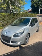 Renault Scenic Bose Edition TCe - Renault Scenic Gebrauchtwagen in Köln