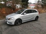 Mercedes-Benz B 180 BlueEFFICIENCY Edition - Mercedes-Benz B 180: Blueefficiency