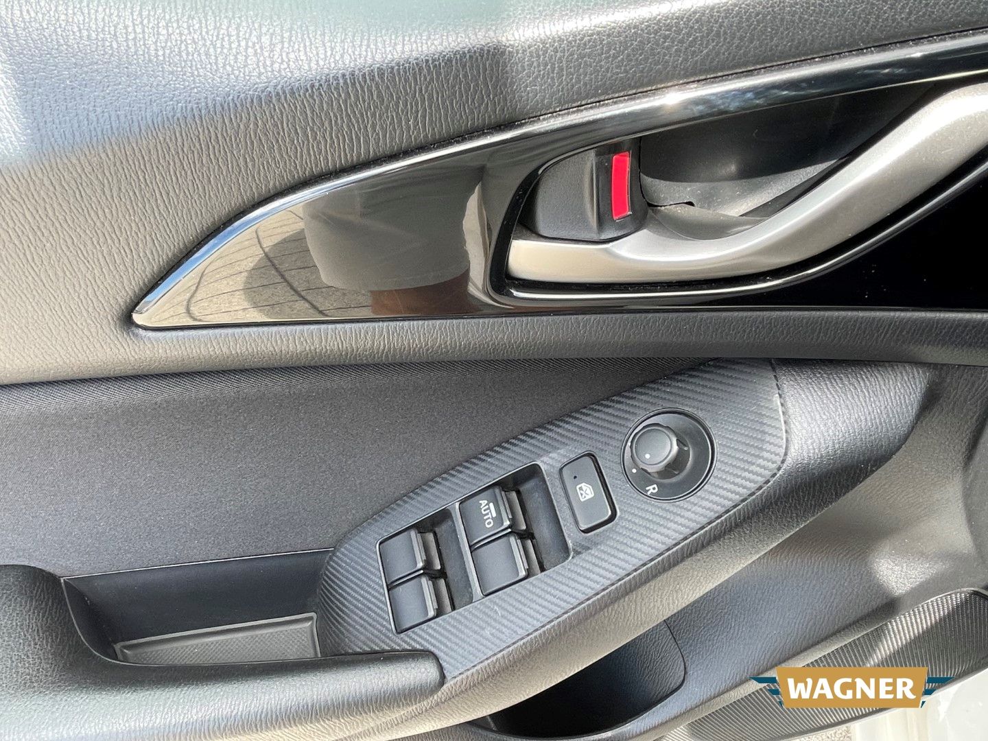 Fahrzeugabbildung Mazda 3 Prime-Line Keyless Go Klimaanlage