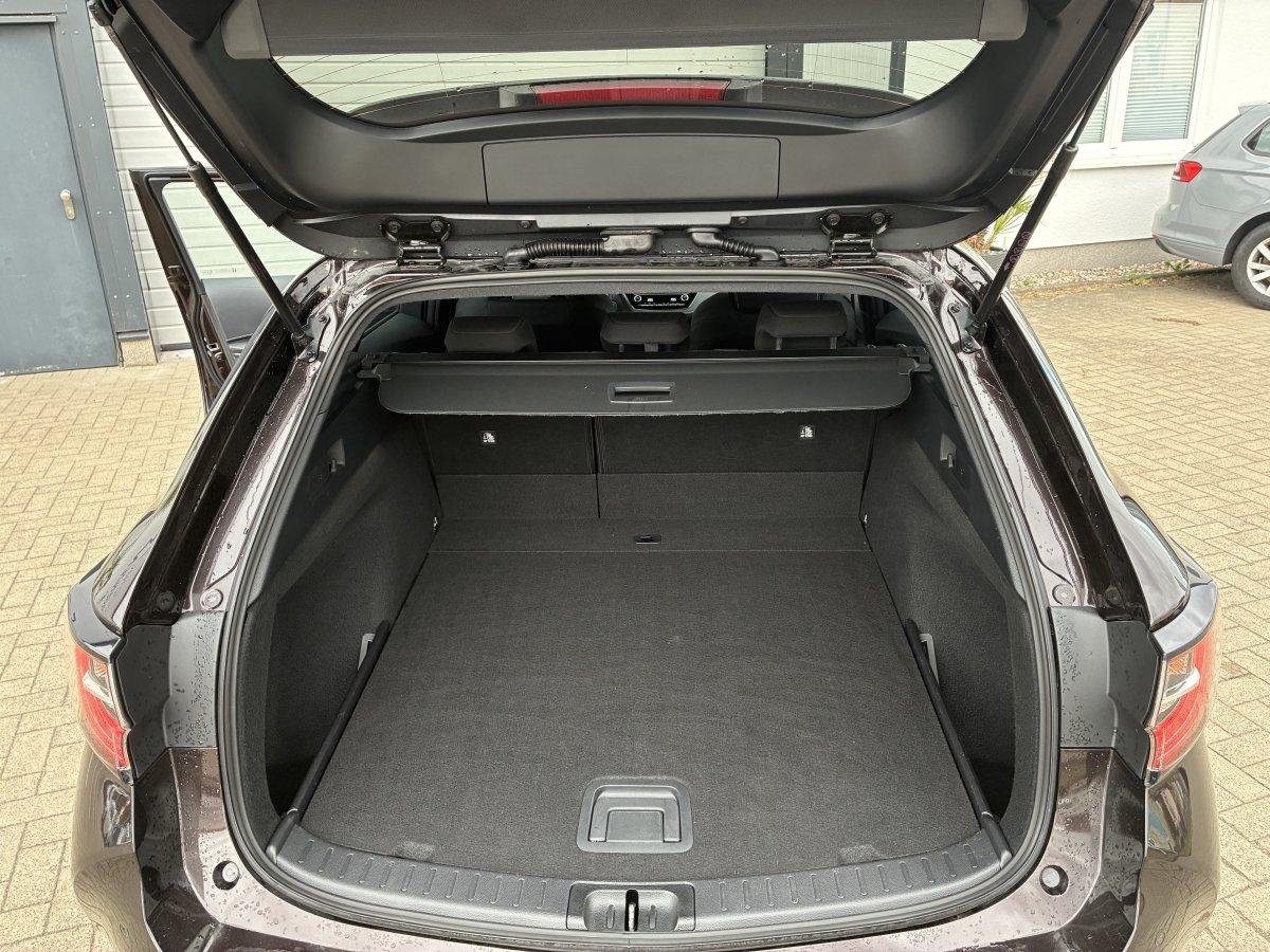 Suzuki SWACE COMFORT+ CVT HYBRID RFK ACC