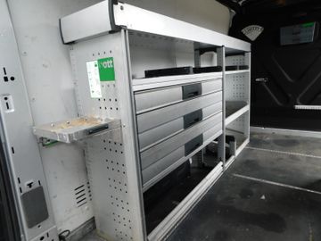 Ford Transit - 12