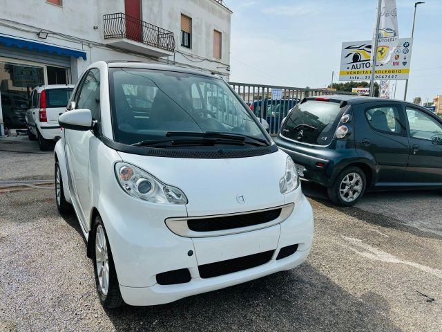 Smart ForTwo 1000 62 kW coupé passion