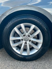 Volkswagen Passat Variant - 7