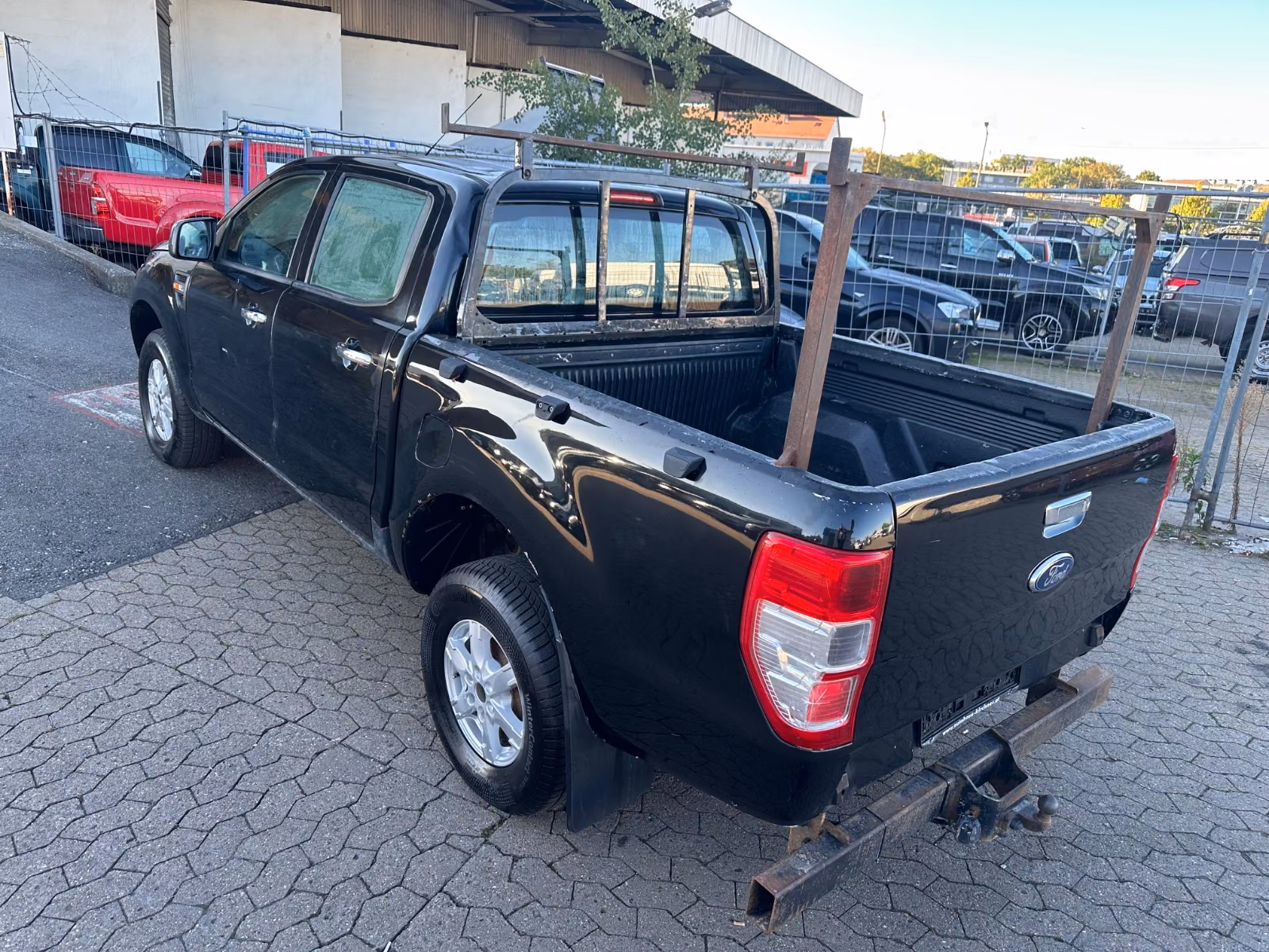 Ford Ranger Double Cabine  2.2 150ch BVM - 4x4 - Climatisation - Attelage - Sièges chauffants