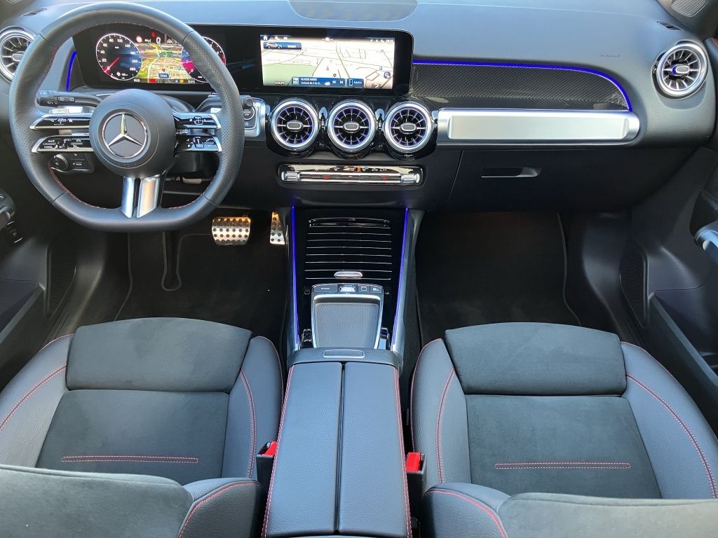 Fahrzeugabbildung Mercedes-Benz GLB 200 AMG*NIGHT*AHK*PANO*DISTR*MEMO*KEYL*MULTI