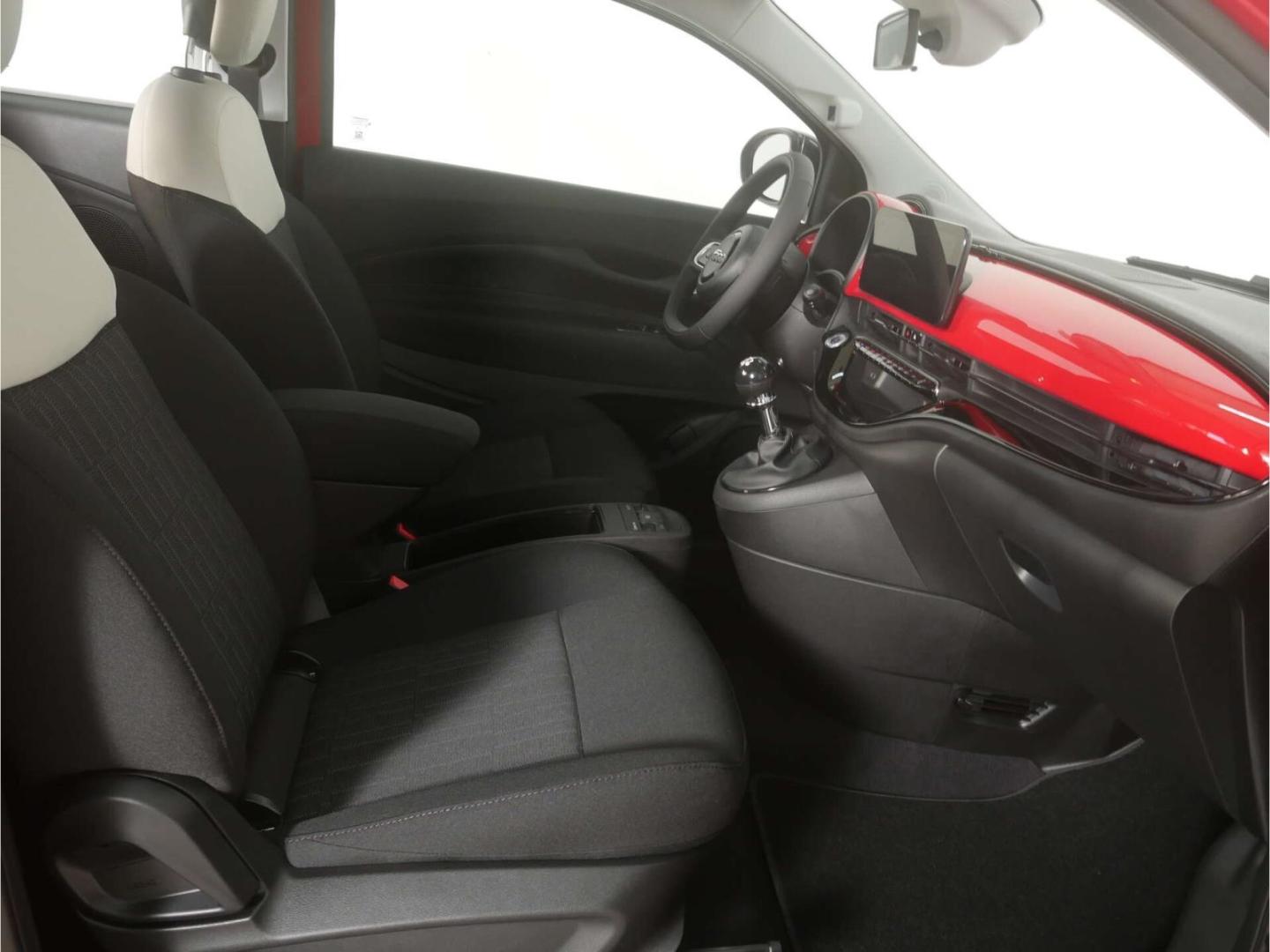 Fiat 500 Hybrid 1.0 GSE Icon, миниатюра 17