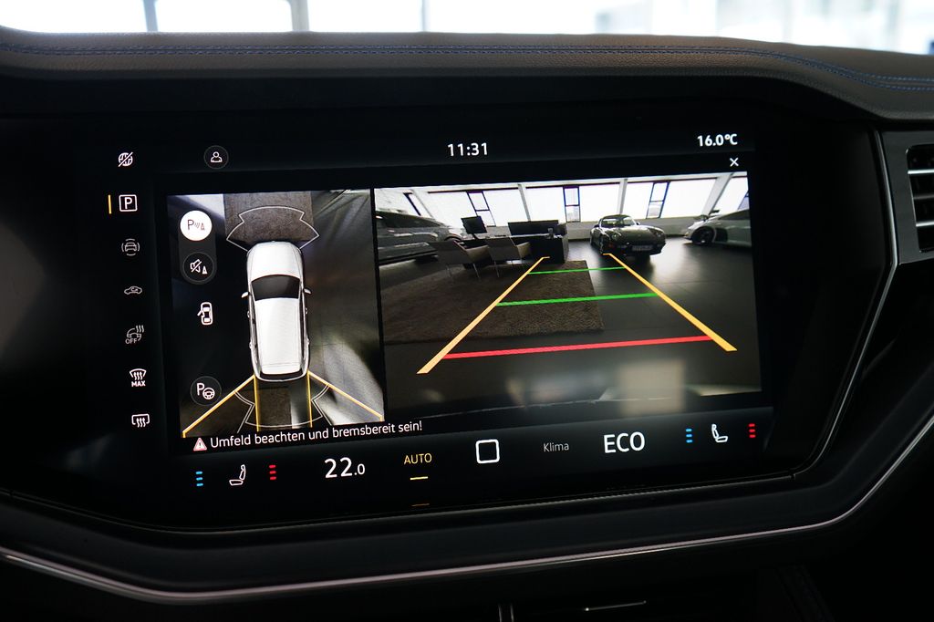 VW Touareg R eHybird | Pano | AHK | Dynaudio VW Touareg R eHybird | Pano | AHK | Dynaudio