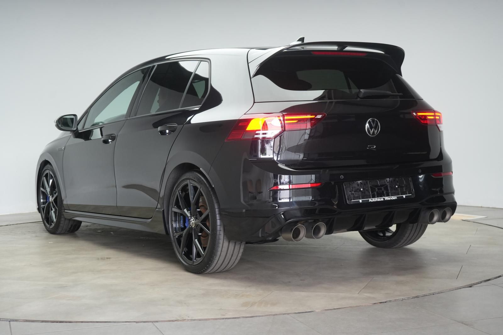 Volkswagen Golf R 2.0 TSI 4Motion DSG Performance Akrapovic foto 4