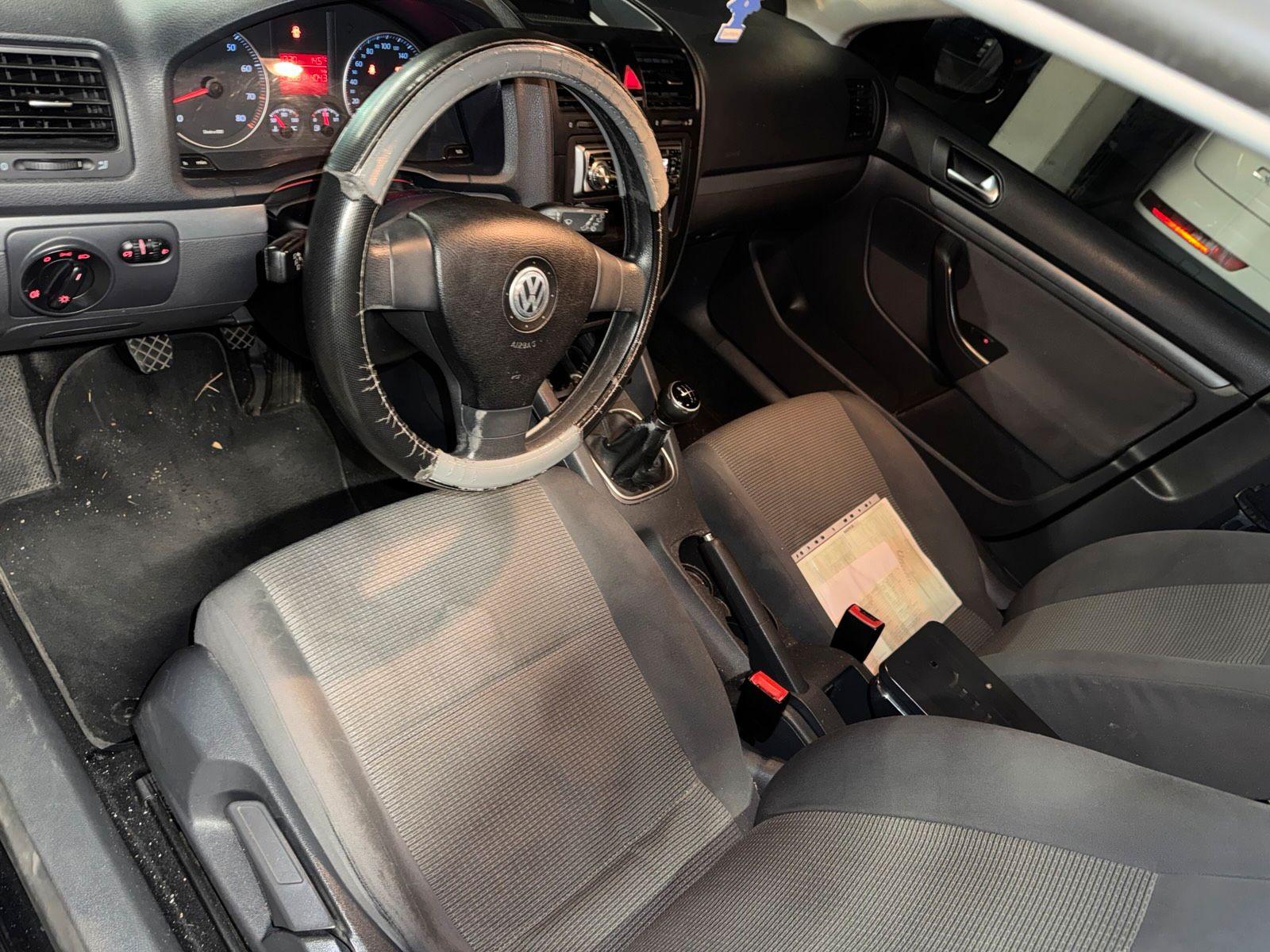 Volkswagen Golf 2009 — photo 8