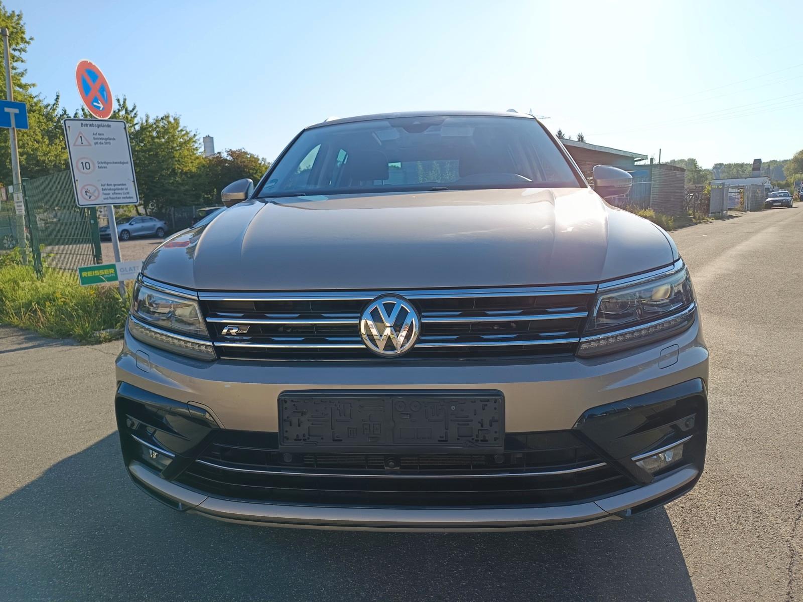 Volkswagen Tiguan Highline BMT/Start-Stopp 4Motion R-Line