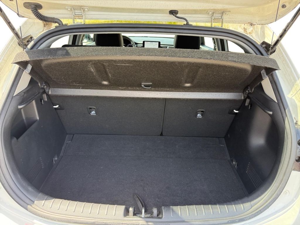 Fahrzeugabbildung Kia Rio 1.0 T-GDI 120 Mild-Hybrid DCT7 GT Line
