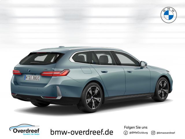 BMW i5 eDrive40 Touring Navi Tempom.aktiv Bluetooth foto 5