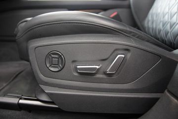 Audi e-tron 55 quattro S-Line Black,Leder,B&O,MATRIX