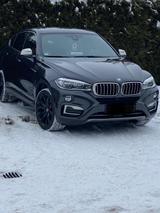 BMW X6 xDrive30d - - BMW X6 mit Panoramadach