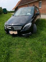 Mercedes-Benz B klasse 200 CDI - Mercedes-Benz E 200 mit Diesel-Antrieb: Kombi, Schaltgetriebe