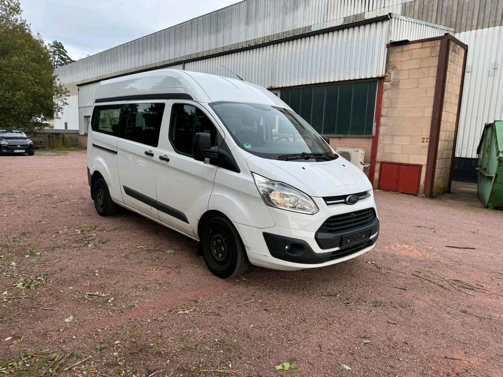 Image of Ford Transit Custom