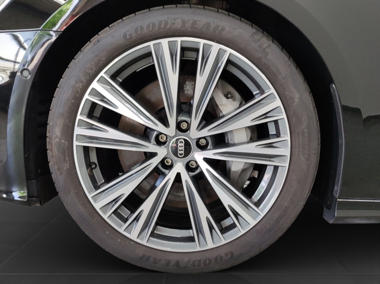 Audi A6 - Bild 8