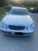 Mercedes-Benz Mercedes Benz E 270 cdi - gebrauchte Mercedes-Benz E 270 aus dem Jahr 2002