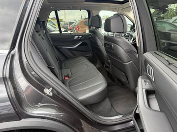 BMW X5 - 11
