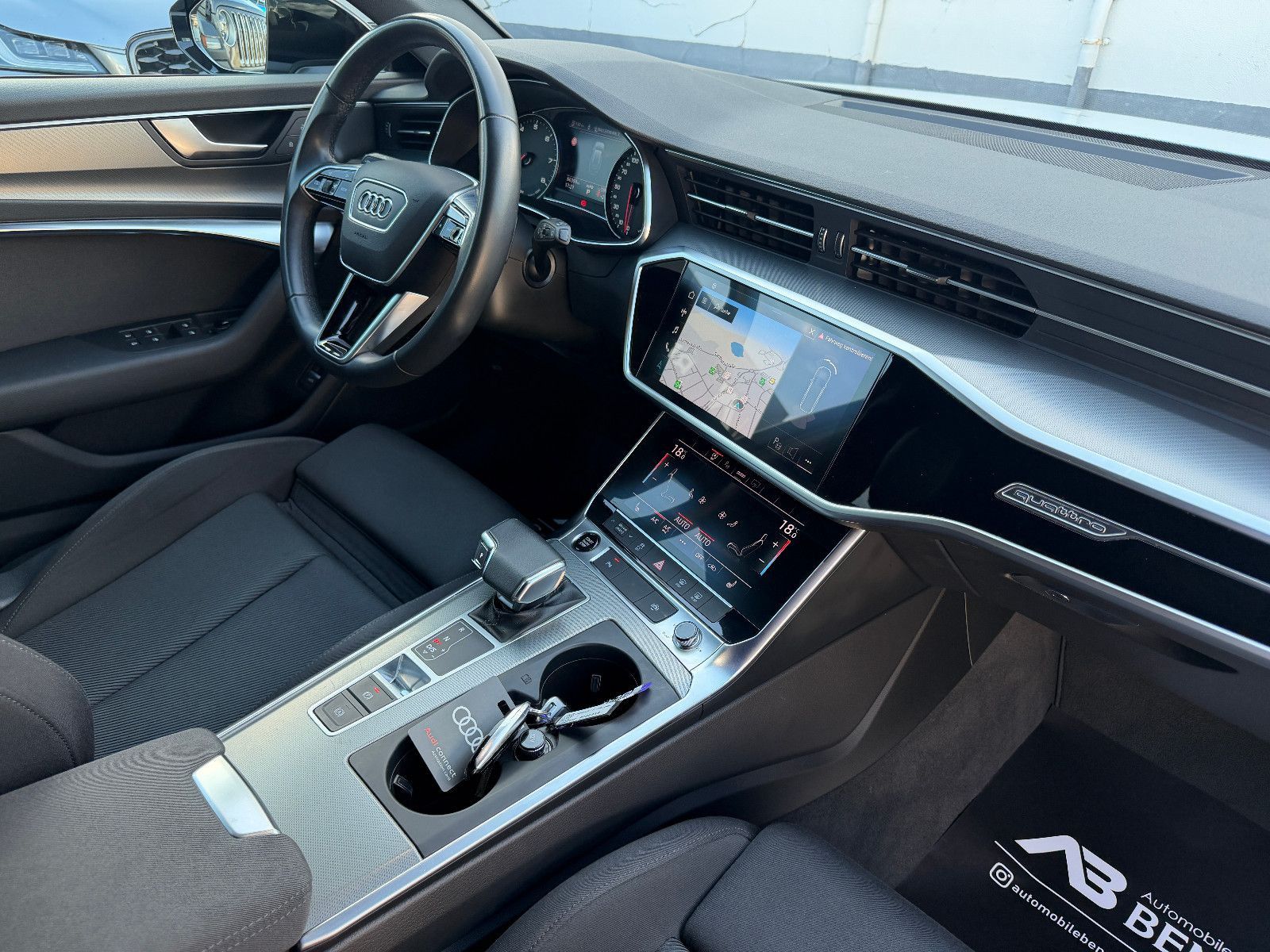 Fahrzeugabbildung Audi A6 Avant 55 TFSI quattro/SPORT/S-LINE/