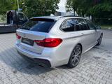 BMW 540 d xDrive Touring M Paket *Voll* 2 Hand* - silberne BMW 540