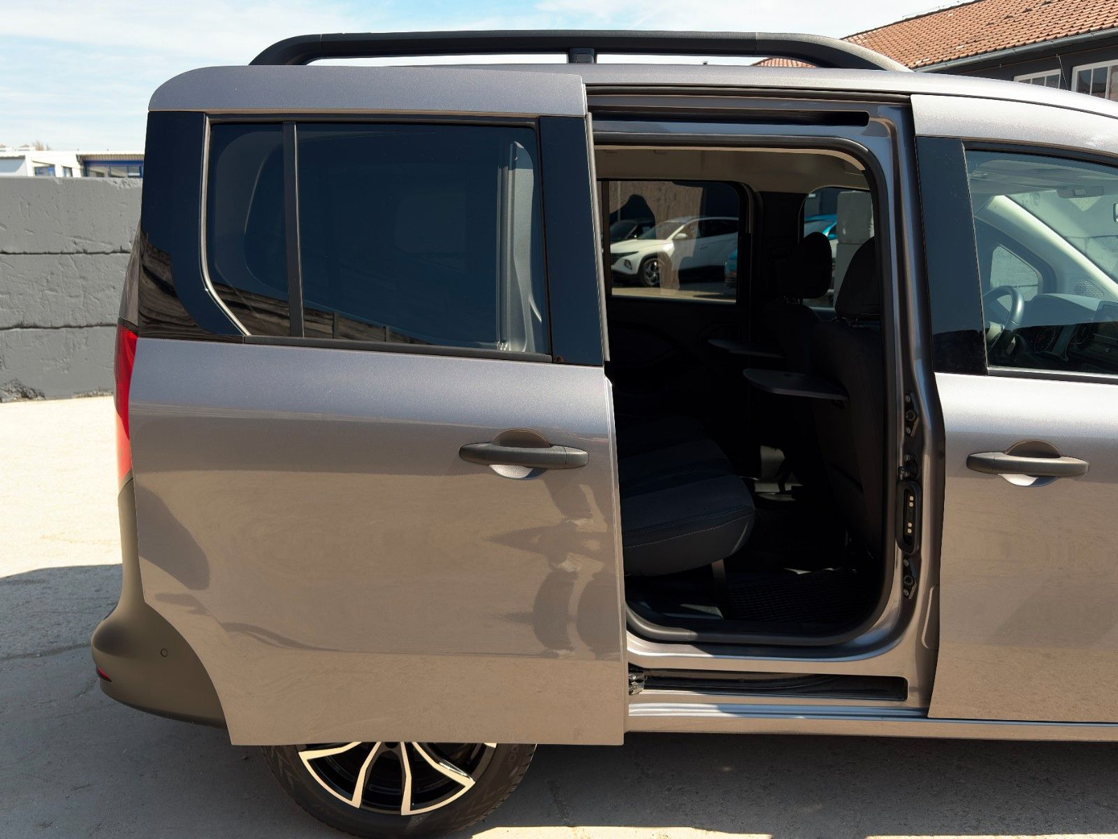 Fahrzeugabbildung Mercedes-Benz Citan Tourer 113 LED Temp. NAV CAM SHZ CarPlay