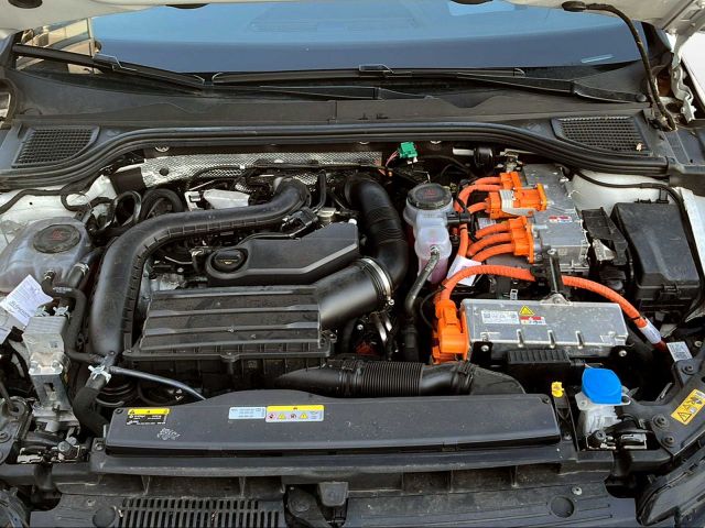 GOLF VIII 1.5 TSI eHYBRID EDITION