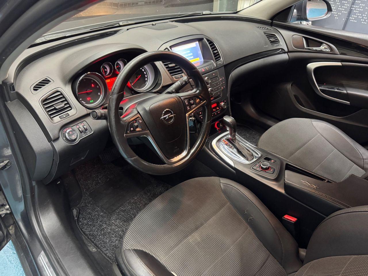 Opel Insignia 2013 — photo 11