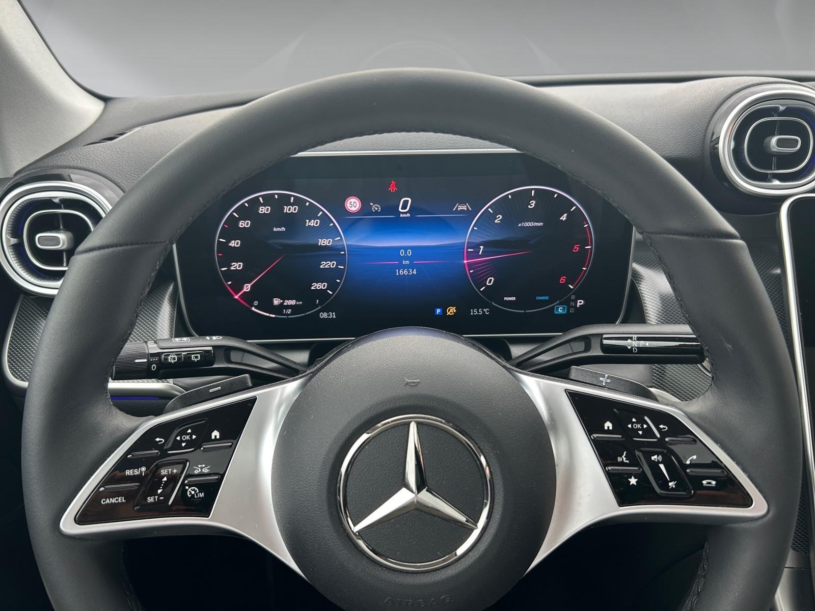 Mercedes-Benz GLC 220 d 4M Avantgarde+Pano+Memory+Kamera+LED