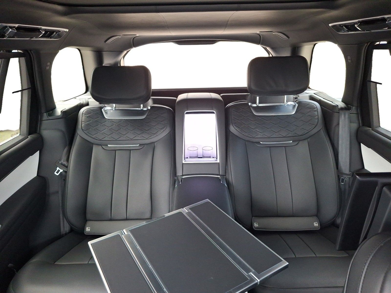 Land Rover Range Rover P615 LWB SV Signature NP € 307.000,- foto 13