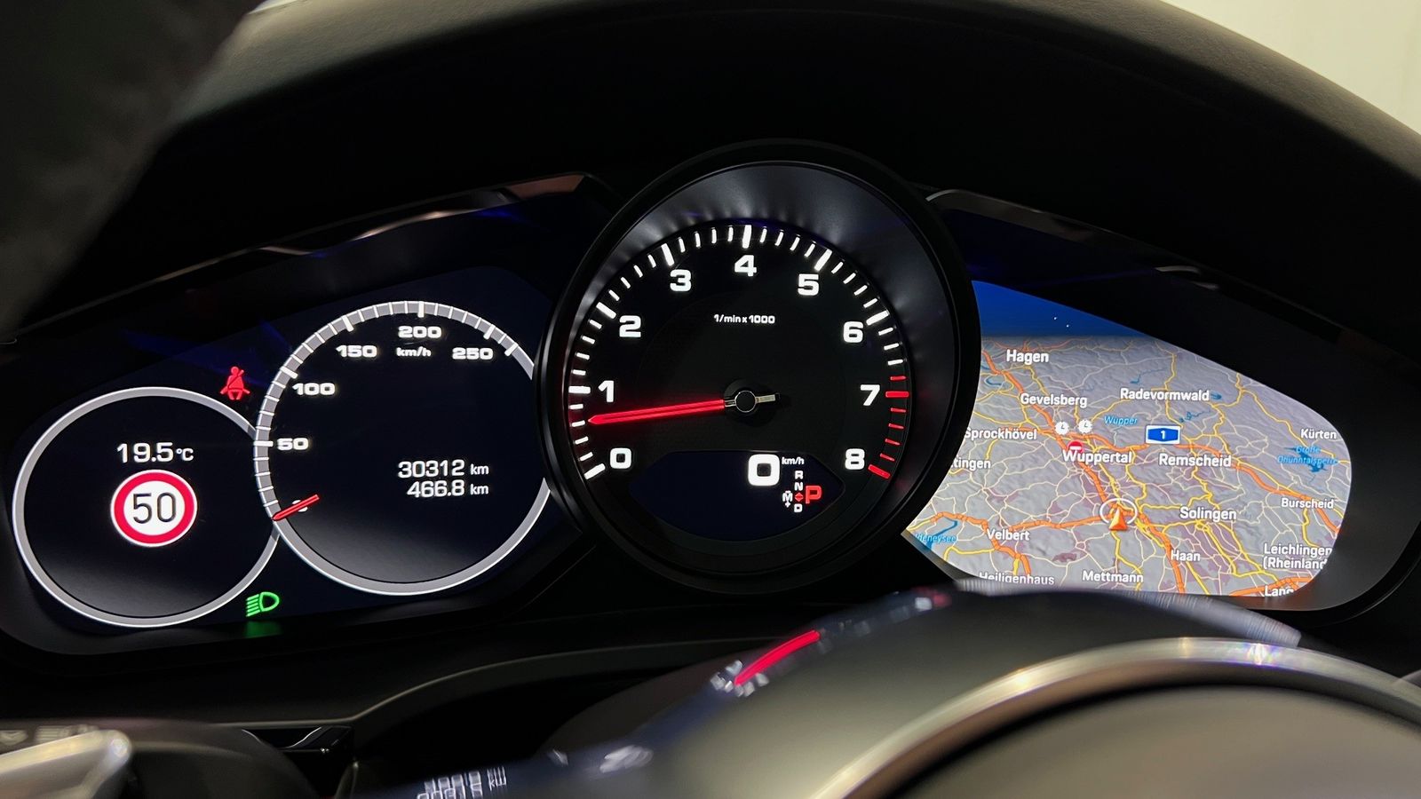Porsche Cayenne Coupe Standh. AHK Luftf. Matrix 18W. HuD foto 20
