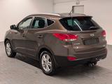 Hyundai ix35 Comfort AWD Klimaaut./SHZ/PDC/AHK/BT/17-LM - Hyundai ix35 in Magdeburg