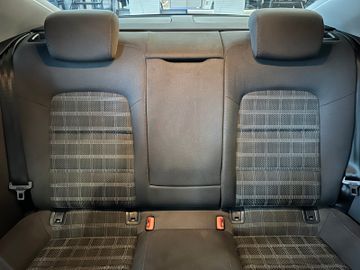 MYAUTOCENTER – Gebraucht- und Jahreswagen mit Werkstattservice in Pfaffenhofen Audi A5 Coupe 1.8 TFSI *AHK*Klima*Navi*Bi-Xenon*PDC*