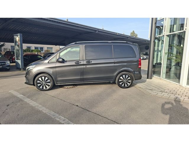 Mercedes-Benz V 220