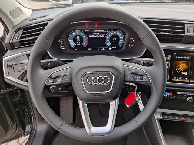 Q3 Sportback S line 35 TFSI Stronic LED/Standhzg