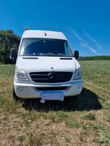 Mercedes-Benz Sprinter Renntransporter mit Wohnmobilzulassung - Mercedes-Benz Sprinter: Wohnmobil