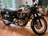 Triumph bonneville 908 - TRIUMPH 2000