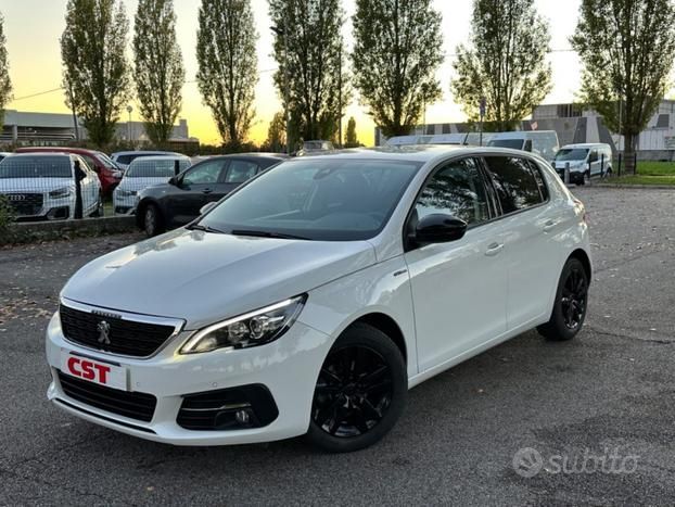 Peugeot PEUGEOT 308 BlueHDi Berlina 5p GT-Line LED NAVI