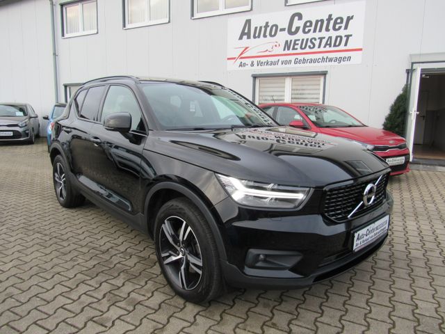 Volvo XC40 R Design AWD, NAVI, LED, PANO, H&K..