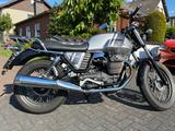 Moto Guzzi V7 Special  - Moto Guzzi Motorräder in Köln