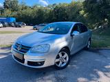 Volkswagen Jetta 1.6/1Hand/Neue Tüv - gebrauchte VW Jetta aus dem Jahr 2008