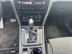 VW Passat Variant 1.5 TSI Business DSG LED Navi Ahk VW Passat Variant 1.5 TSI Business DSG LED Navi Ahk