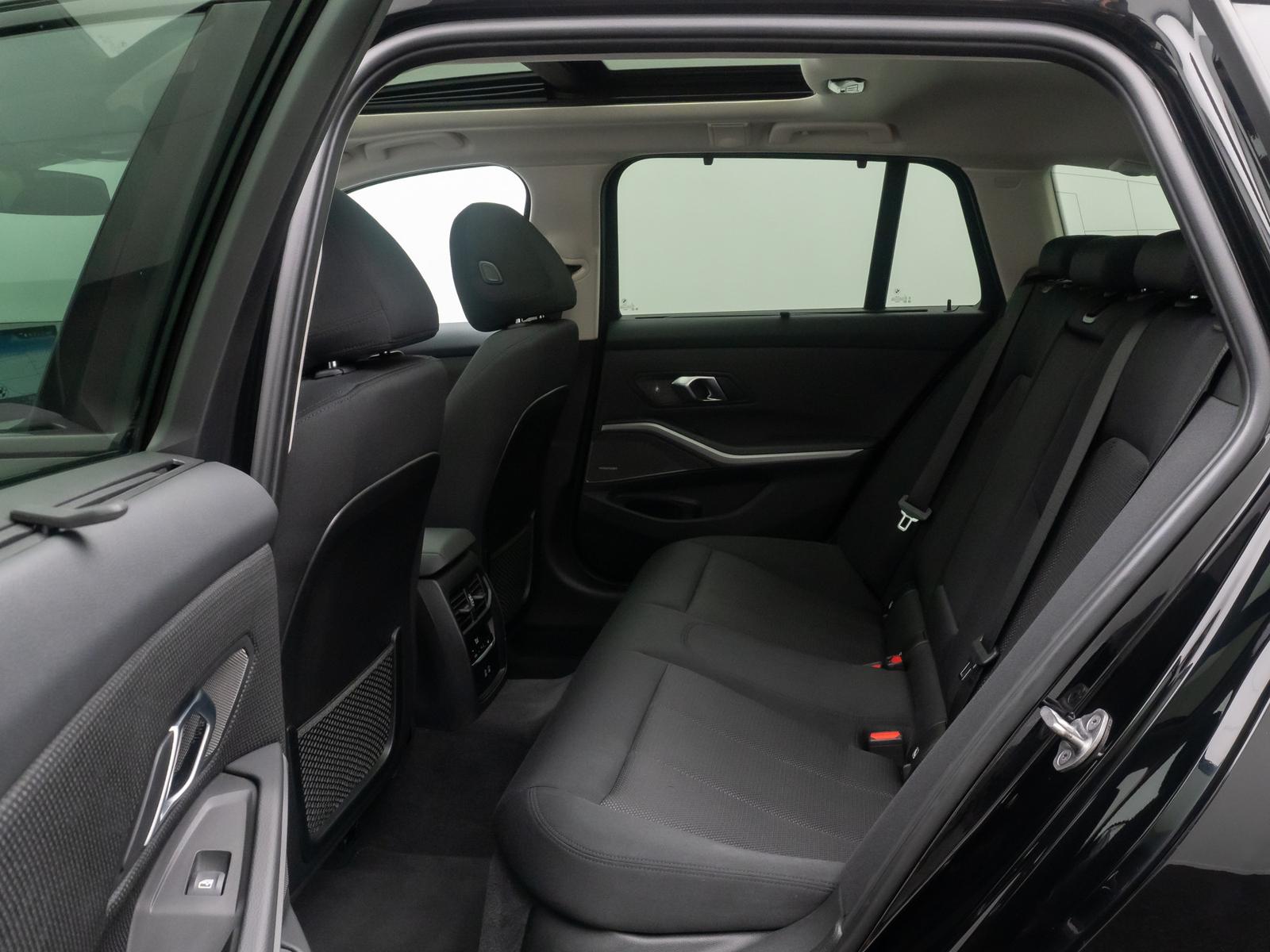 BMW 320 d xD Kamera DAB H/K Panorama HUD Ad.LED Sport, миниатюра 26