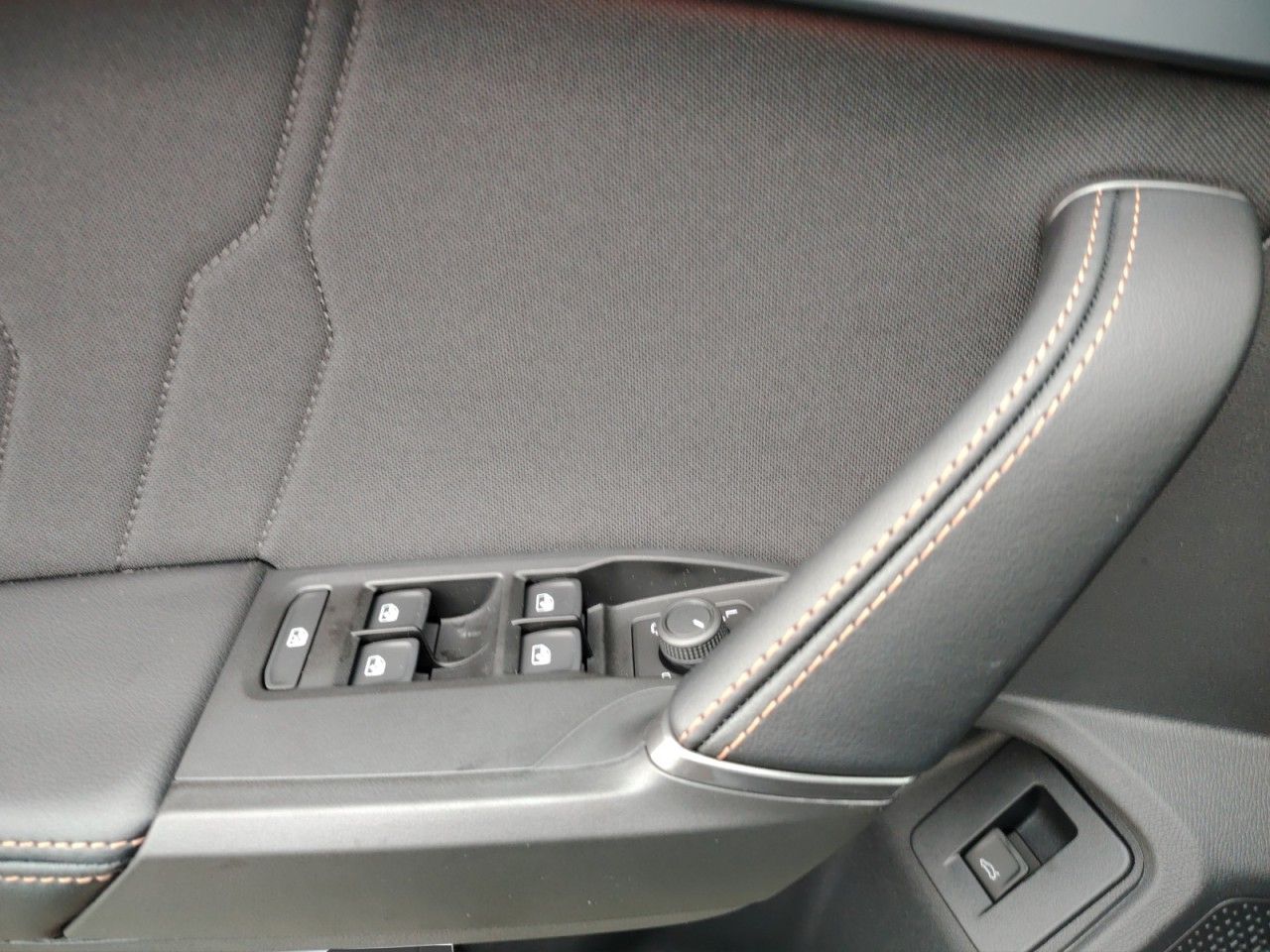 Fahrzeugabbildung CUPRA Leon Sportstourer 1.5 TSI 110 kW